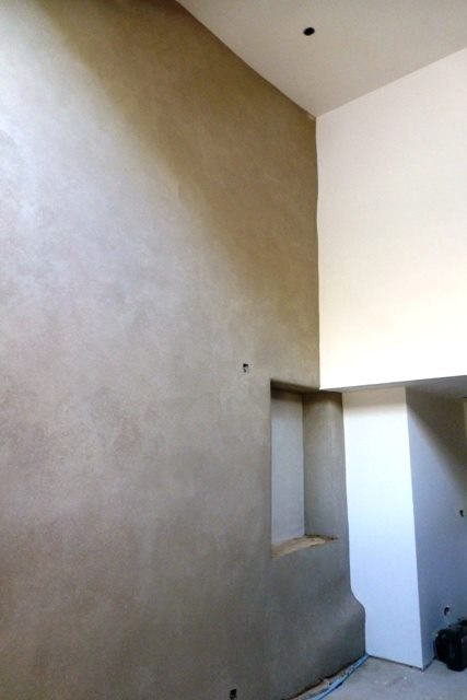 Enduit à l'argile — mur sable avec niche